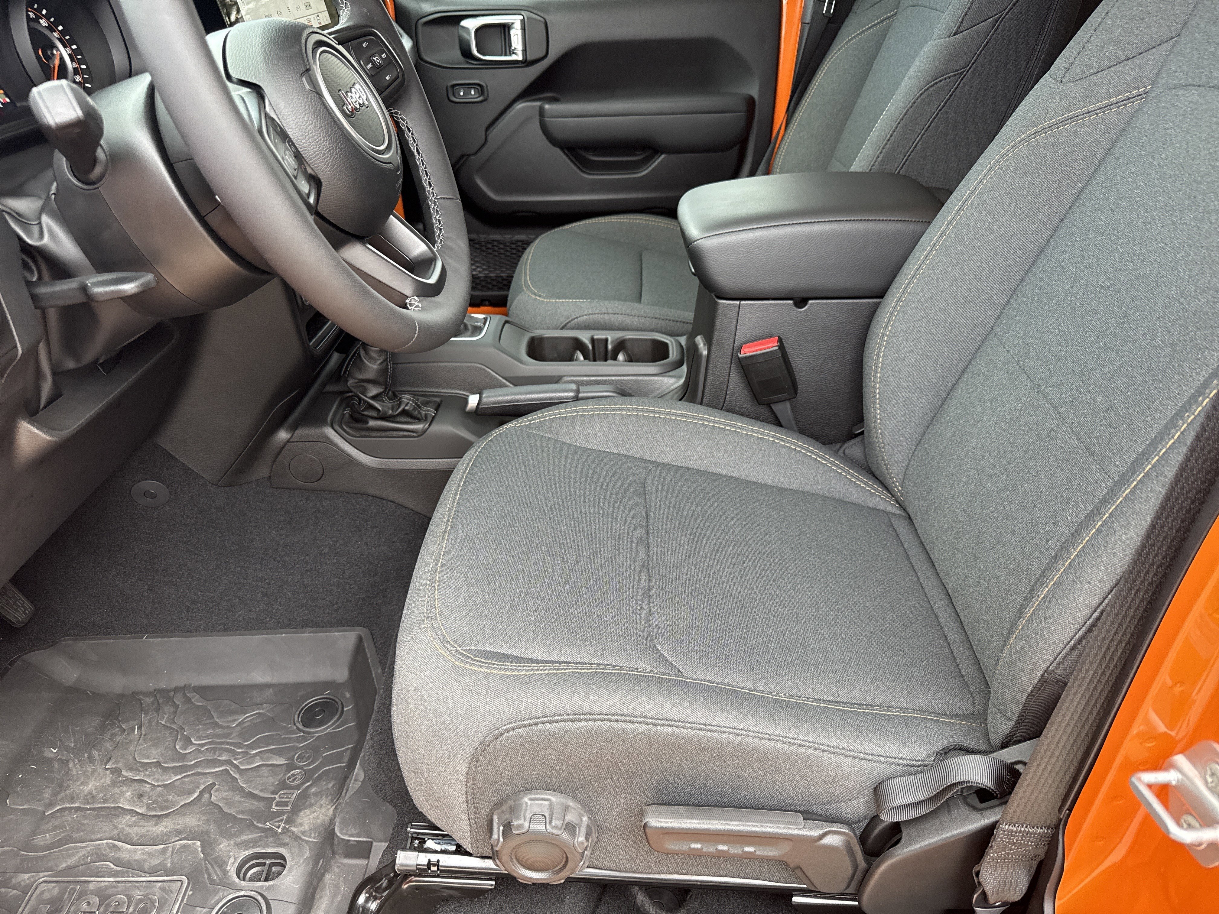 2025 Jeep Wrangler 4-Door Sport S - Photo 10