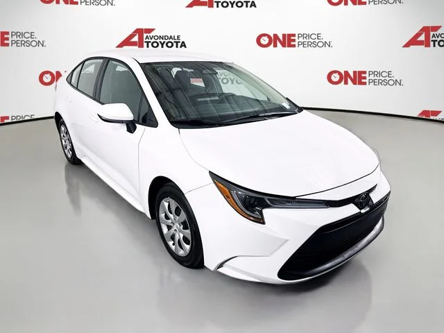 2025 Toyota Corolla LE CVT's photo