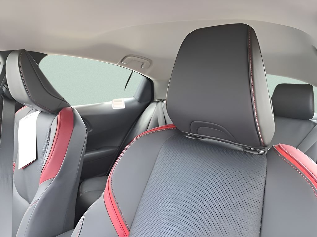 2026 Toyota Prius Plug-in Hybrid XSE - Photo 15