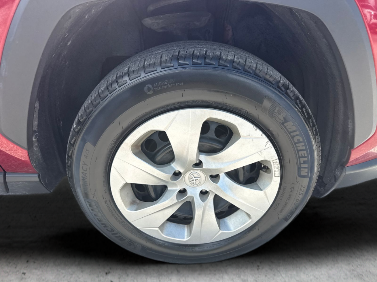 Used 2021 Red Toyota LE image 38