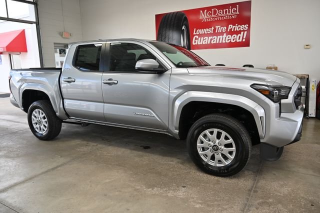 New 2026 Celestial Silver Metallic Toyota  SR5 image 4