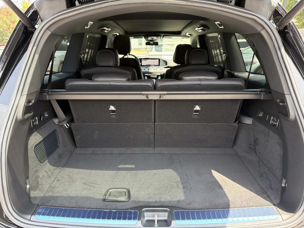New 2026 Obsidian Black Metallic Mercedes-Benz GLS 450 image 5