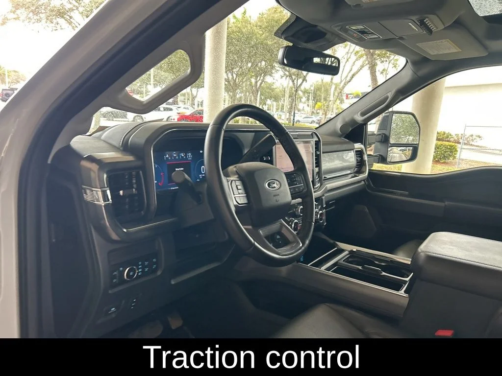 Used 2025 Gray Ford Lariat image 6