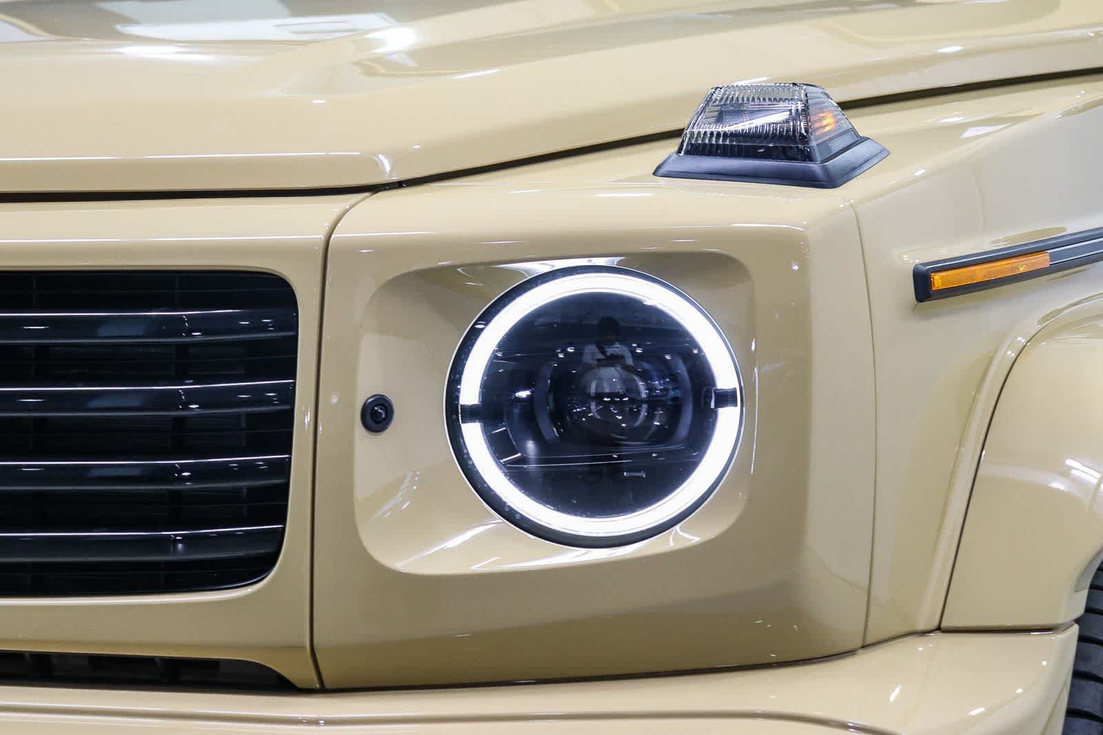 New 2026 MANUFAKTUR Desert Sand non-metallic Mercedes-Benz G 580e image 7