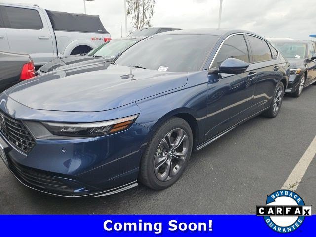 2024 Honda Accord Hybrid EX-L's photo