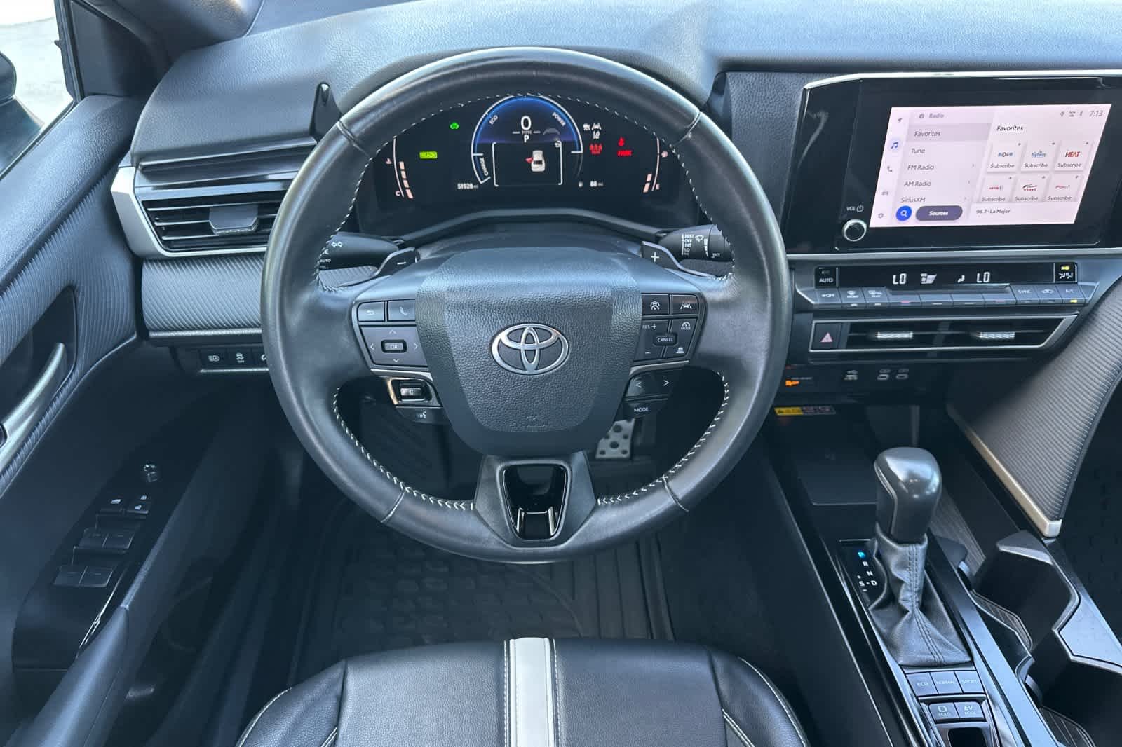 Used 2025 Ocean Gem Toyota SE image 14