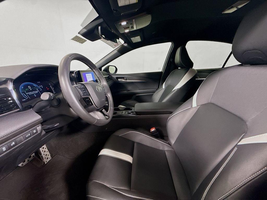 Used 2025 OCEAN GEM Toyota SE image 21