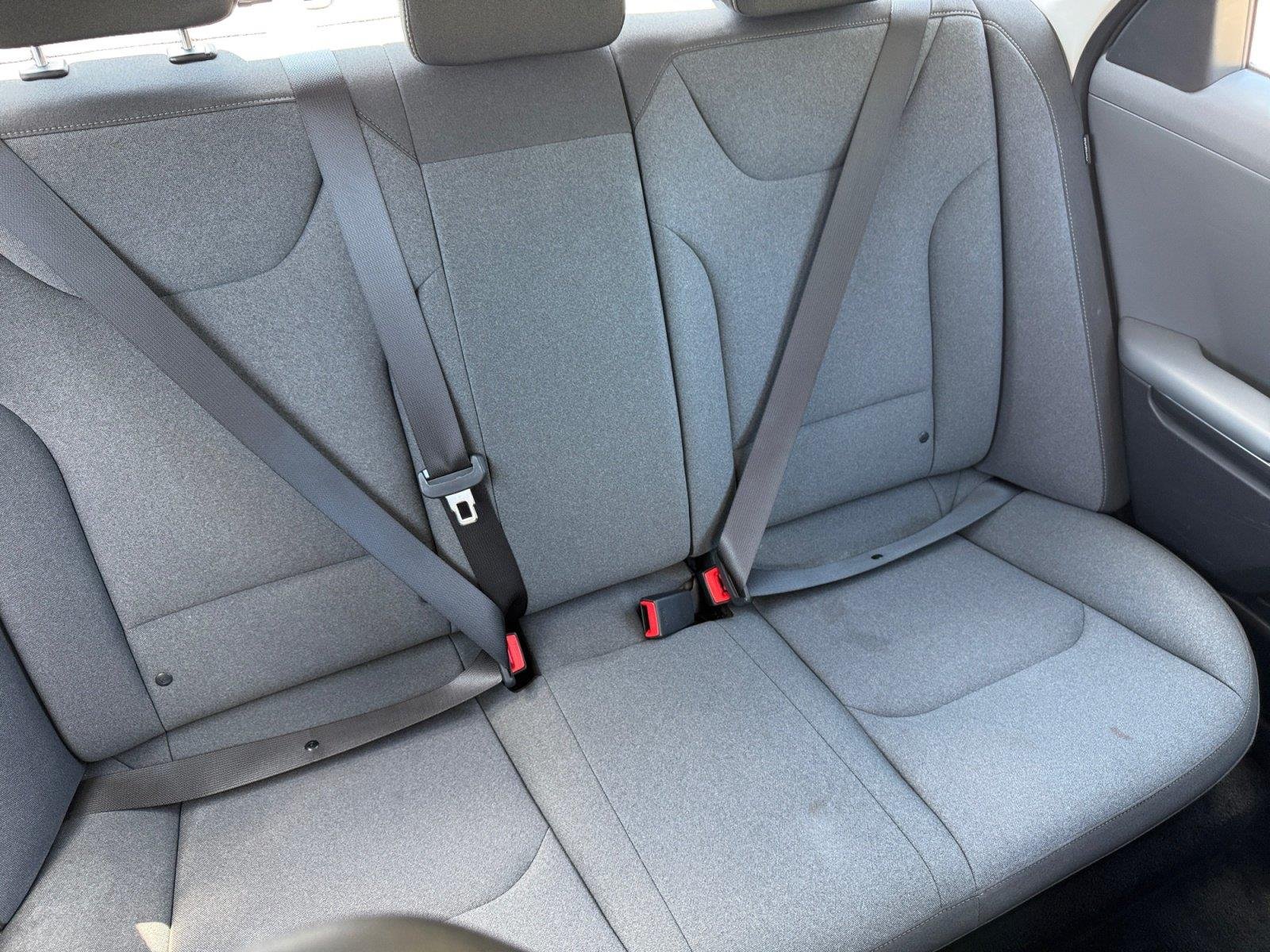 Used 2025 Currant Red Kia LXS image 17