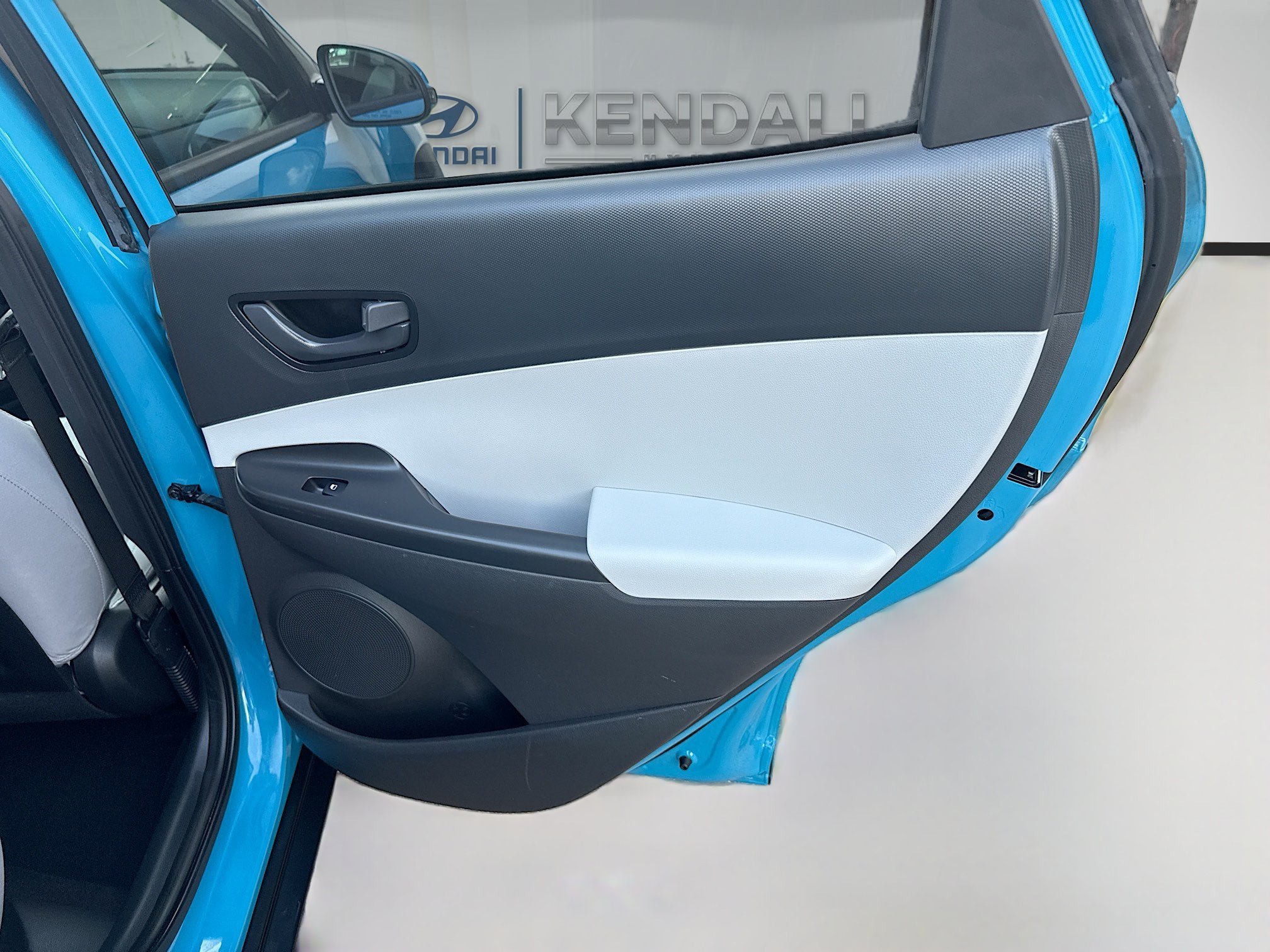 Used 2023 Teal Isle Hyundai SEL image 27