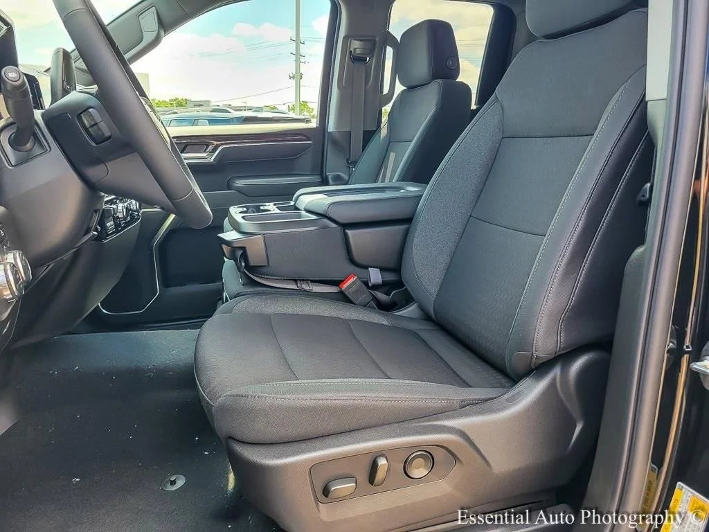 2026 GMC Sierra 1500 SLE - Photo 10