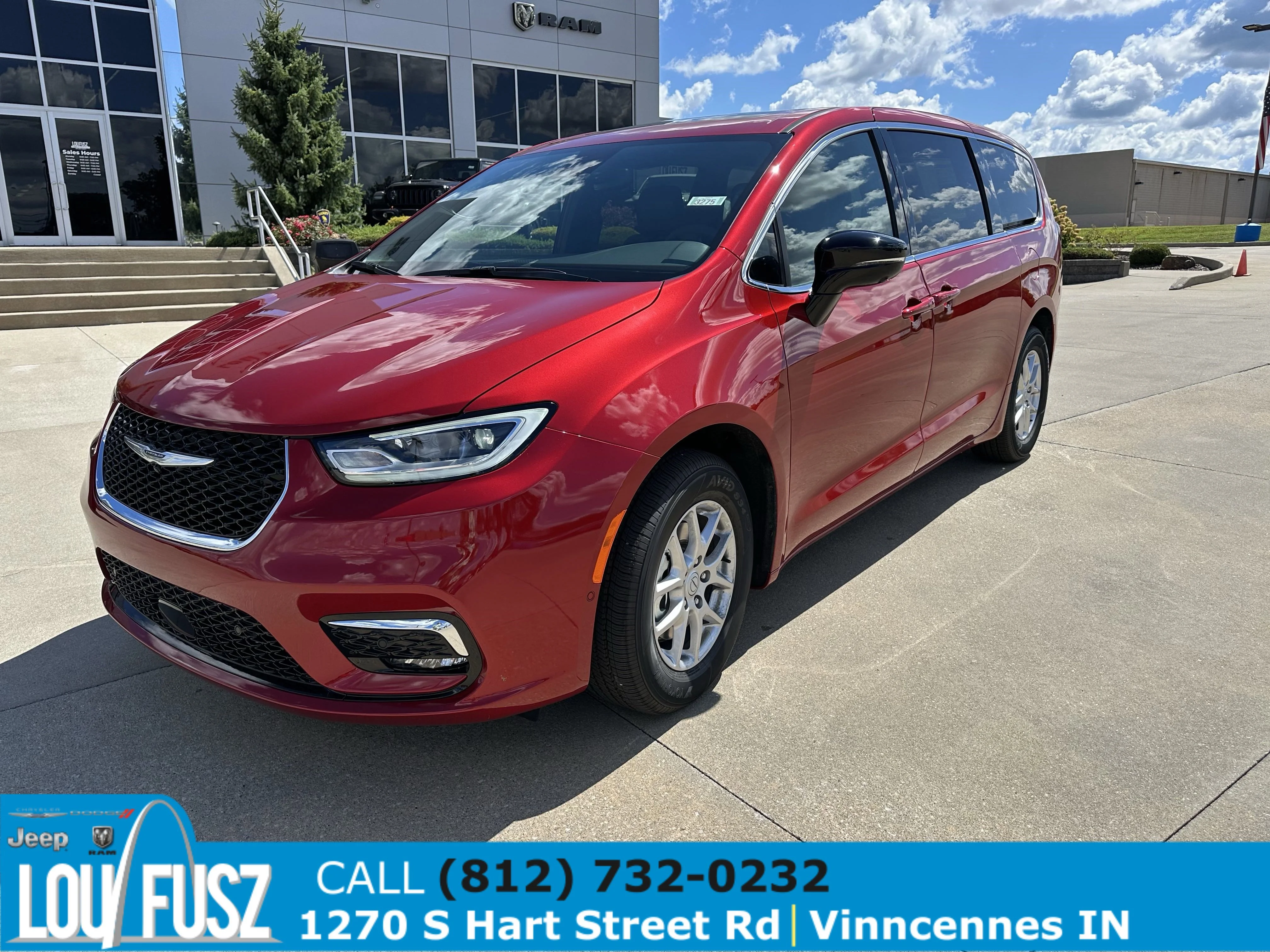 New 2026 Red Hot Pearl-Coat Exterior Paint Chrysler Select image 8