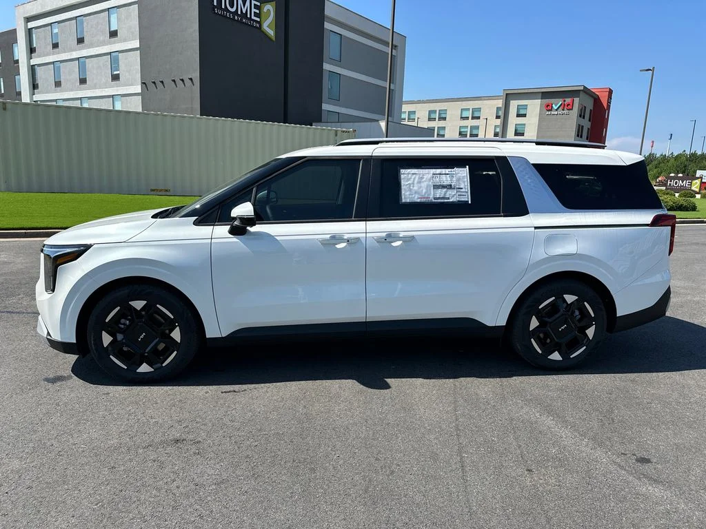 New 2027 White Kia EX image 4