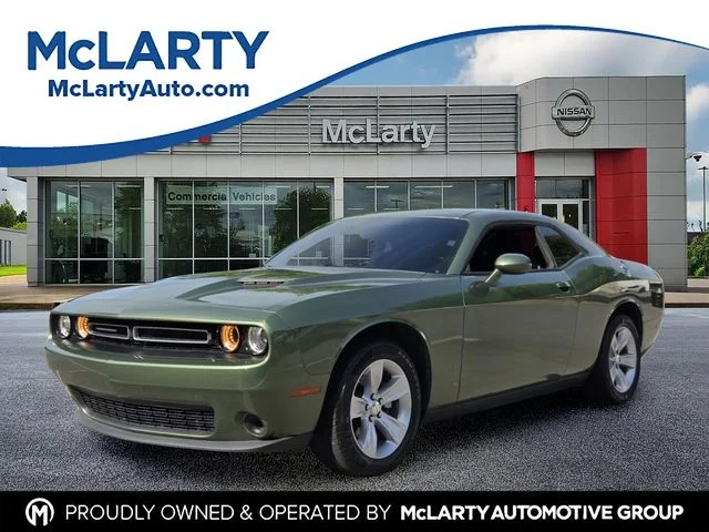 2023 Dodge Challenger SXT Auto's photo