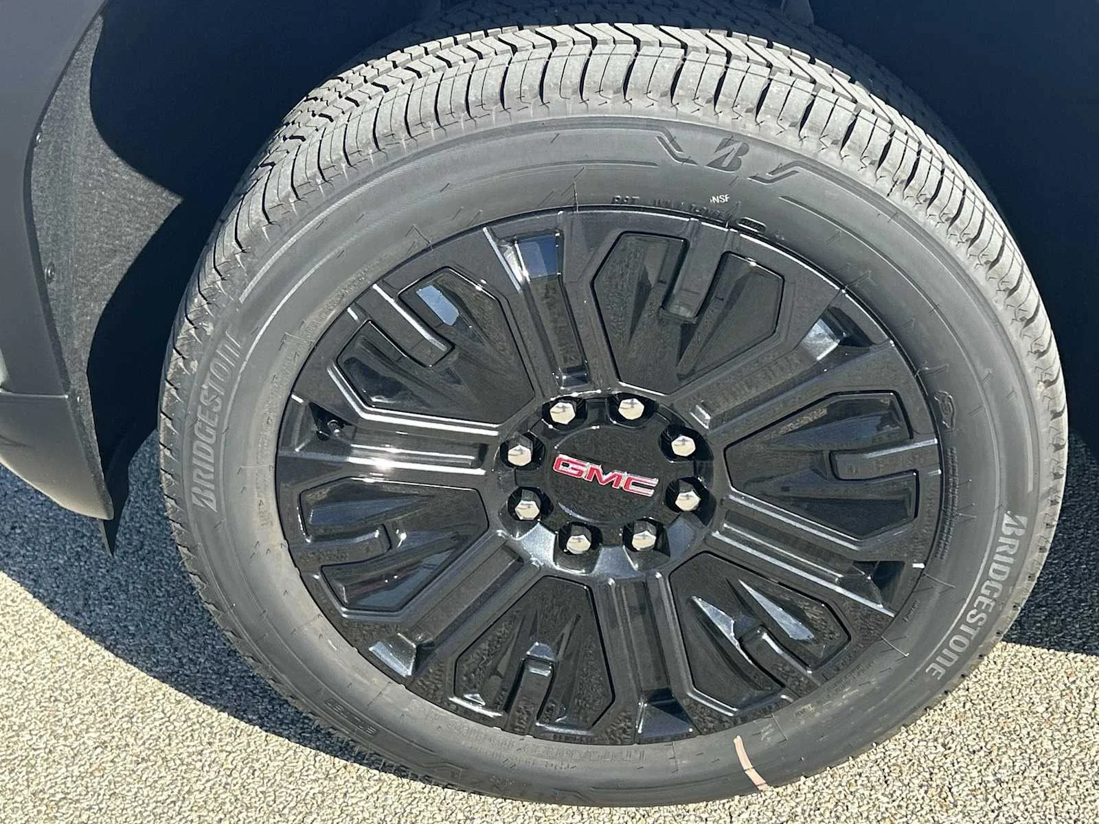 2026 GMC Sierra EV Elevation - Photo 31