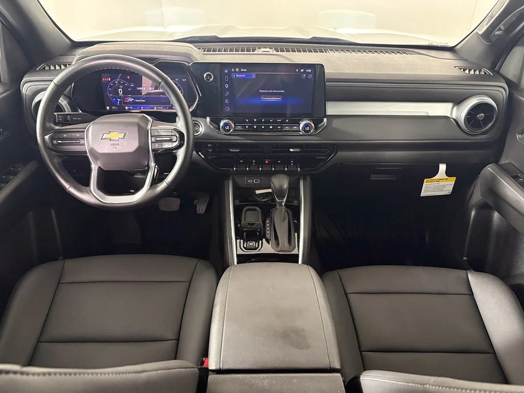 Used 2025 Gray Chevrolet LT image 46