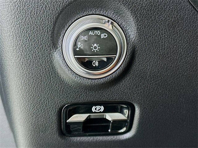 2026 Mercedes-Benz C-Class Sedan AMG C43 - Photo 41
