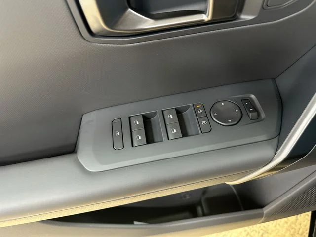 New 2027 Terrain Brown Kia X-Line S image 16