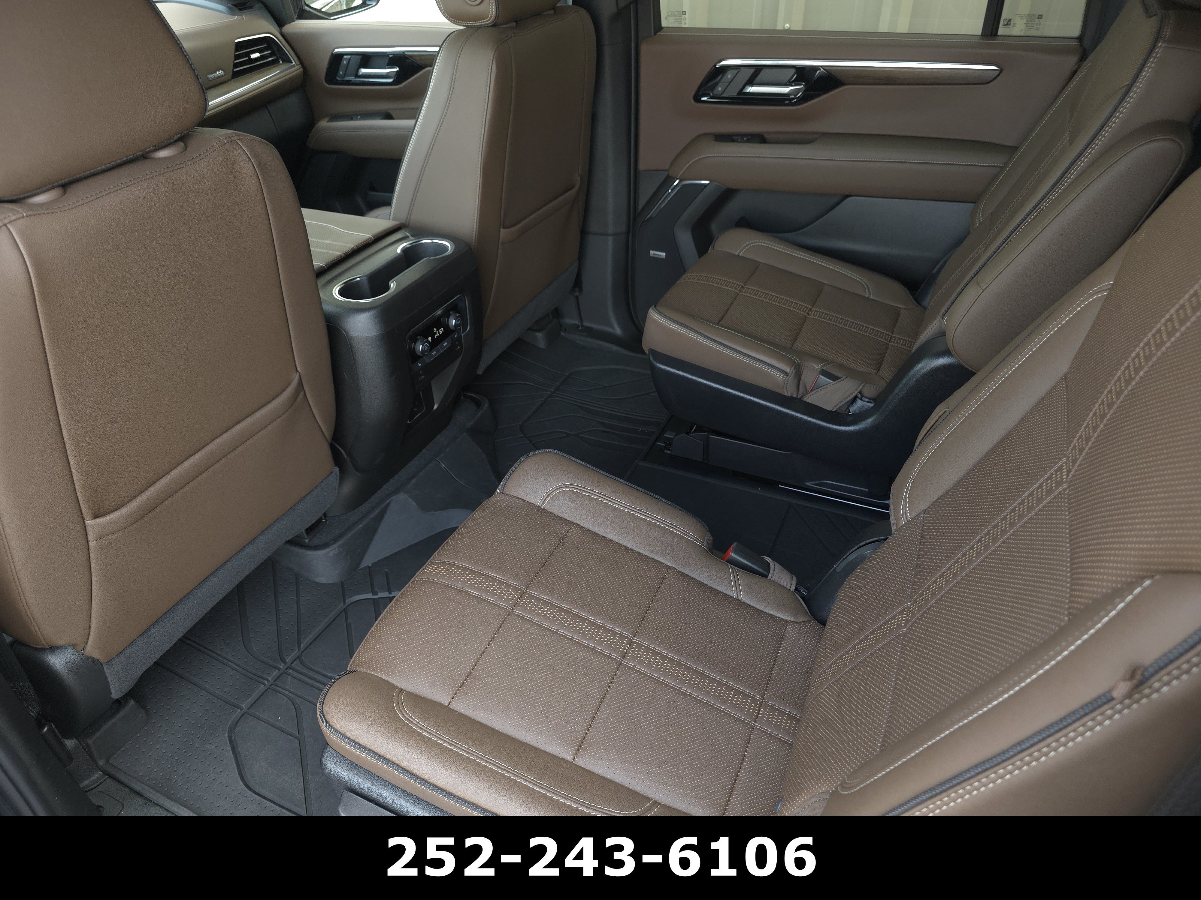 Used 2025 Black Chevrolet High Country image 30
