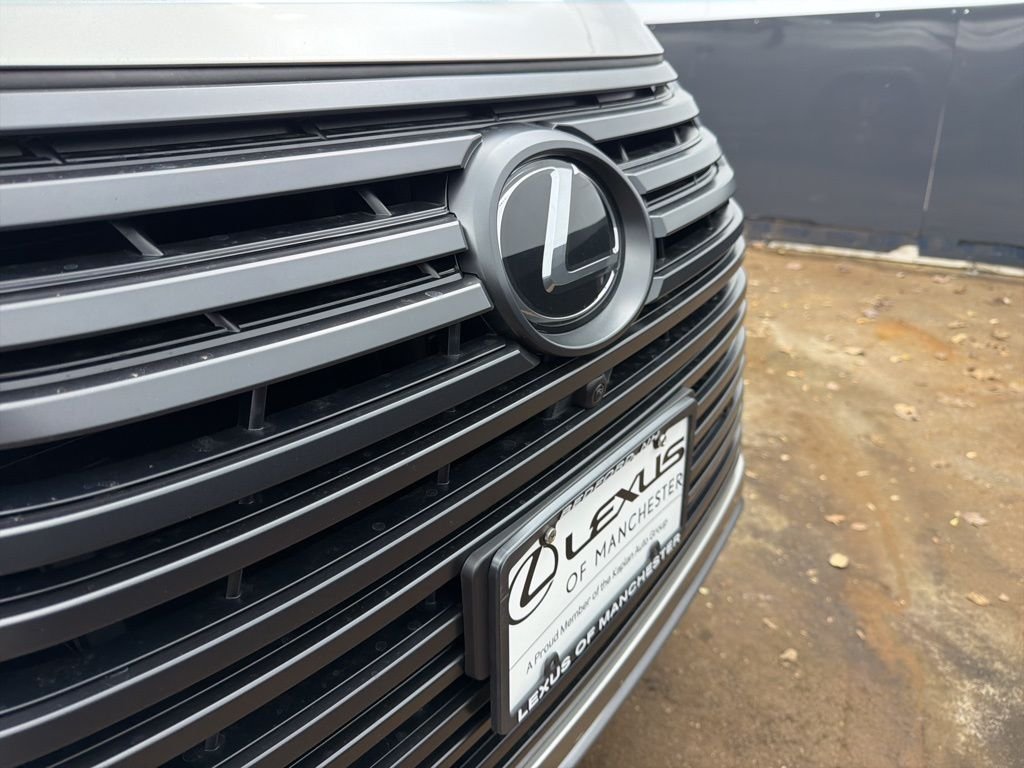 2025 Lexus LX 700h Luxury - Photo 25