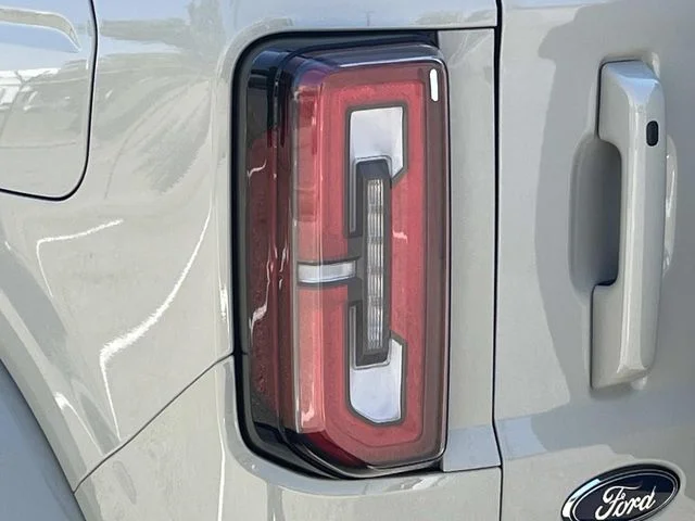 Used 2025 Beige Ford Outer Banks image 10