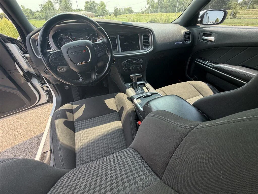 Used 2019 White Dodge R/T image 10
