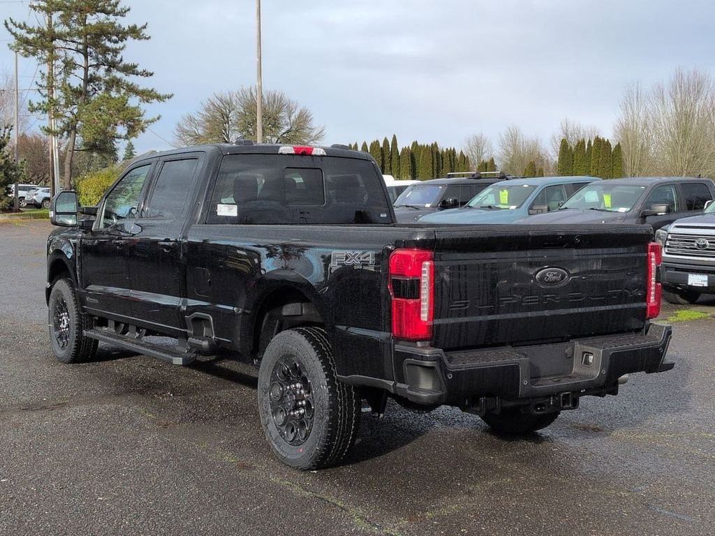 New 2026 Agate Black Metallic Ford F-350® Lariat® image 38