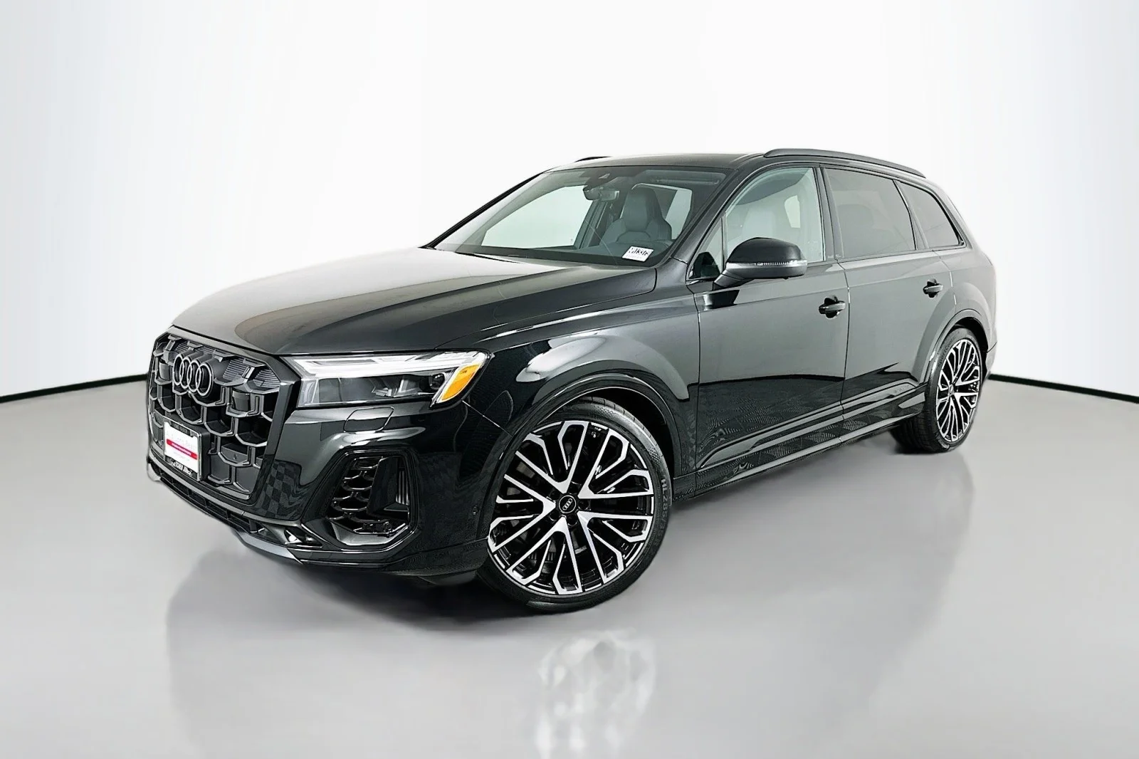 2026 Audi SQ7 Premium Plus quattro Tiptronic's photo