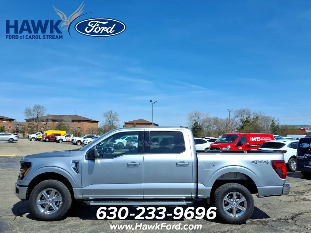 Used 2025 Silver Ford XLT image 4