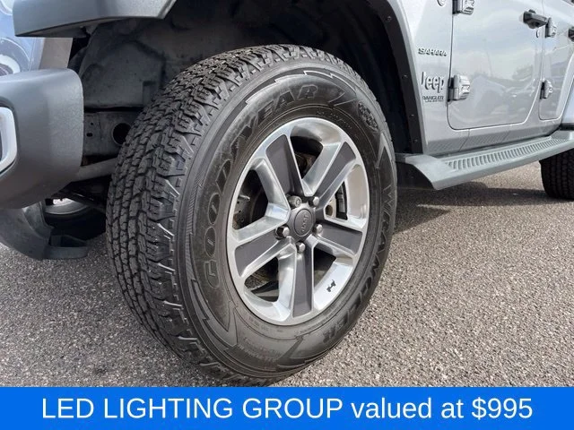 Used 2018 Silver Jeep Sahara 4x4 image 12