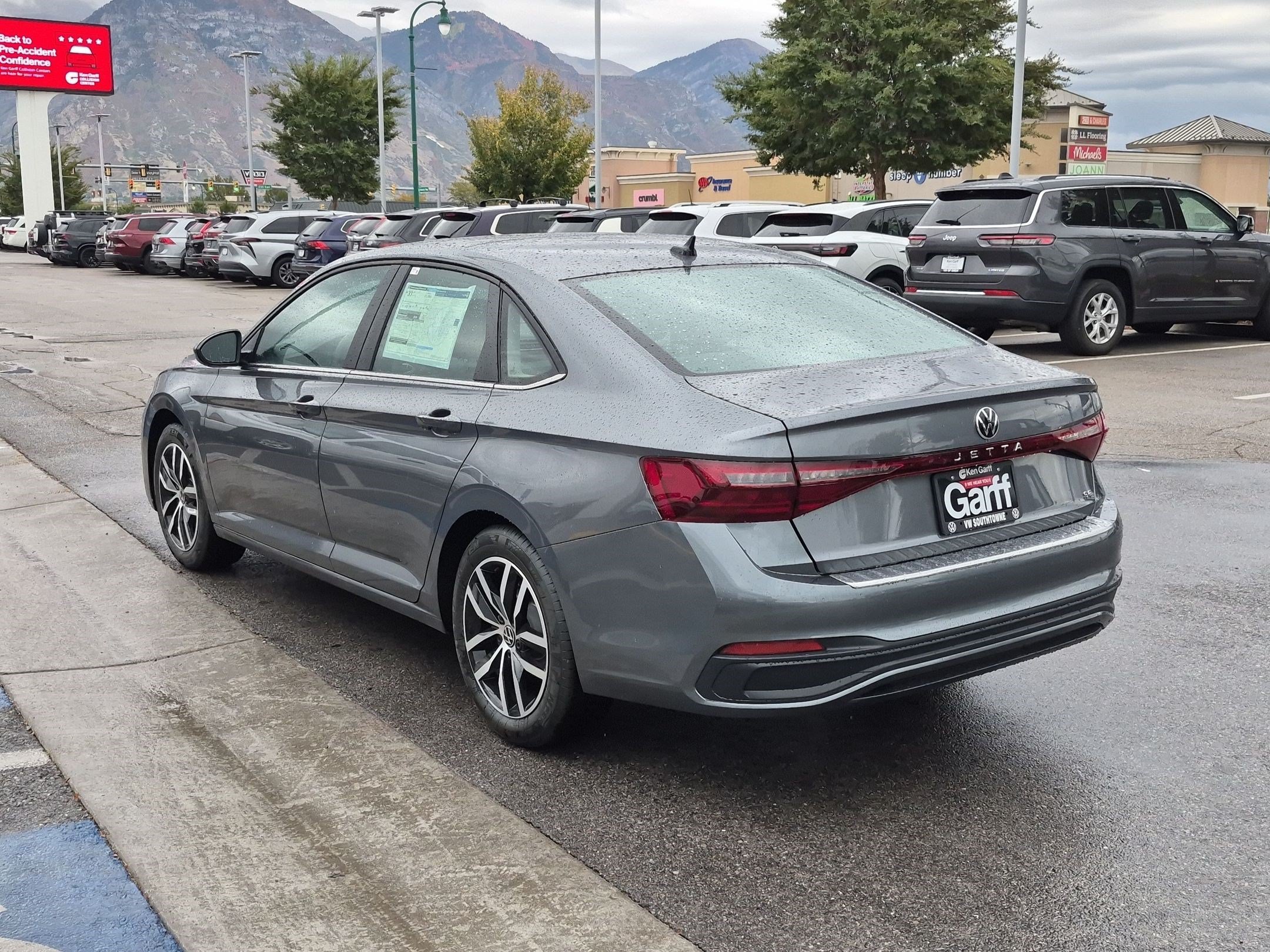 New 2027 Gray Volkswagen SE image 5