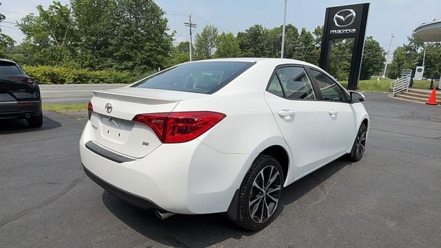 Used 2018 White Toyota SE image 5