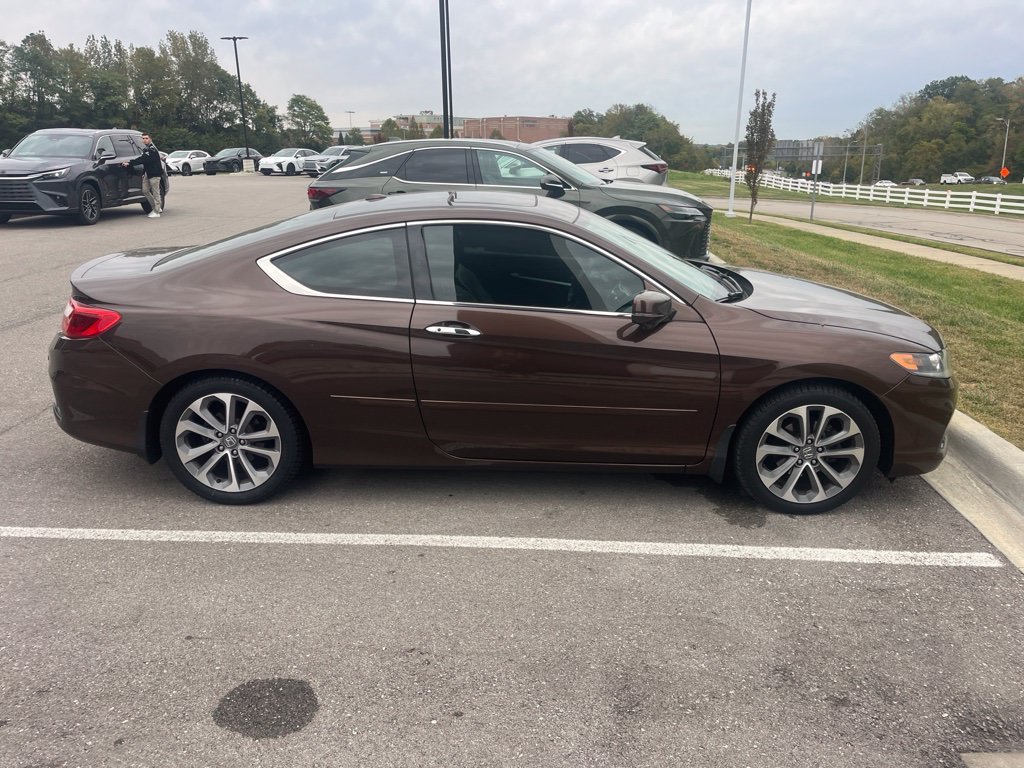 Used 2014 Tiger Eye Pearl Honda EX-L image 6