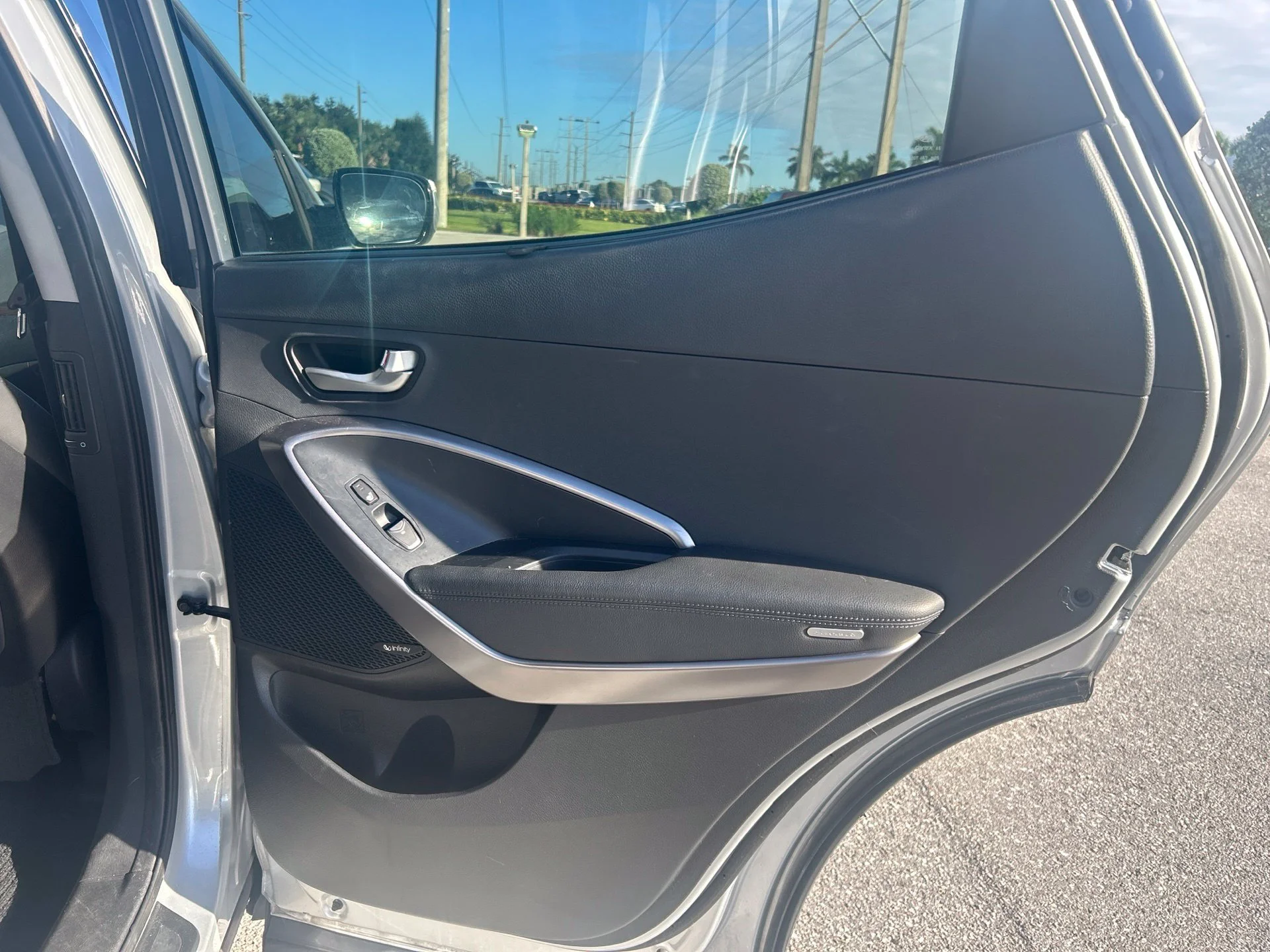 Used 2017 Sparkling Silver Hyundai 2.0T Ultimate image 13