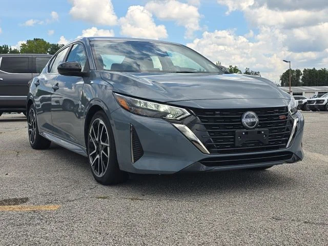Used 2024 Gray Nissan SR image 7