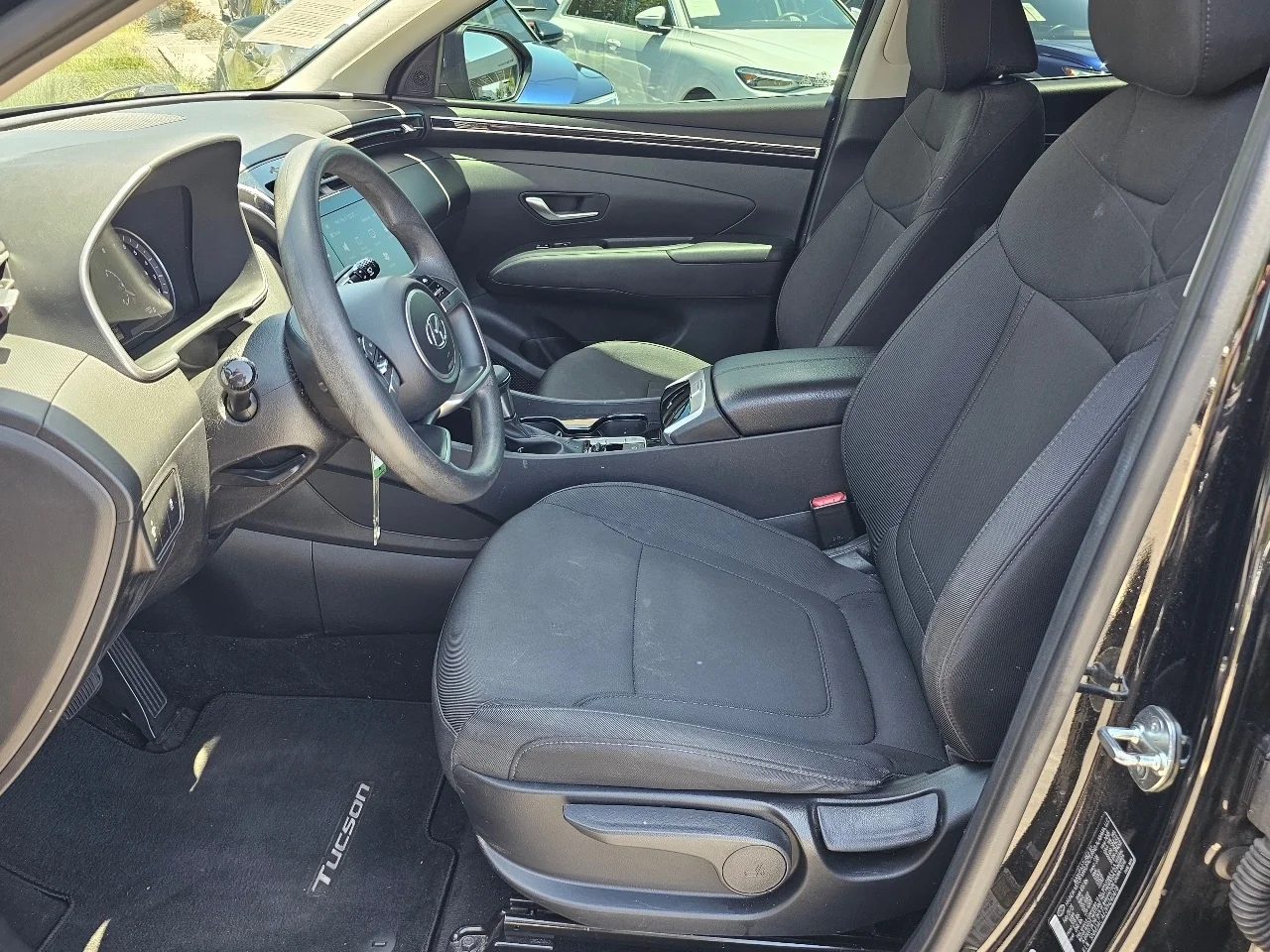 Used 2023 Phantom Black Hyundai SE image 2