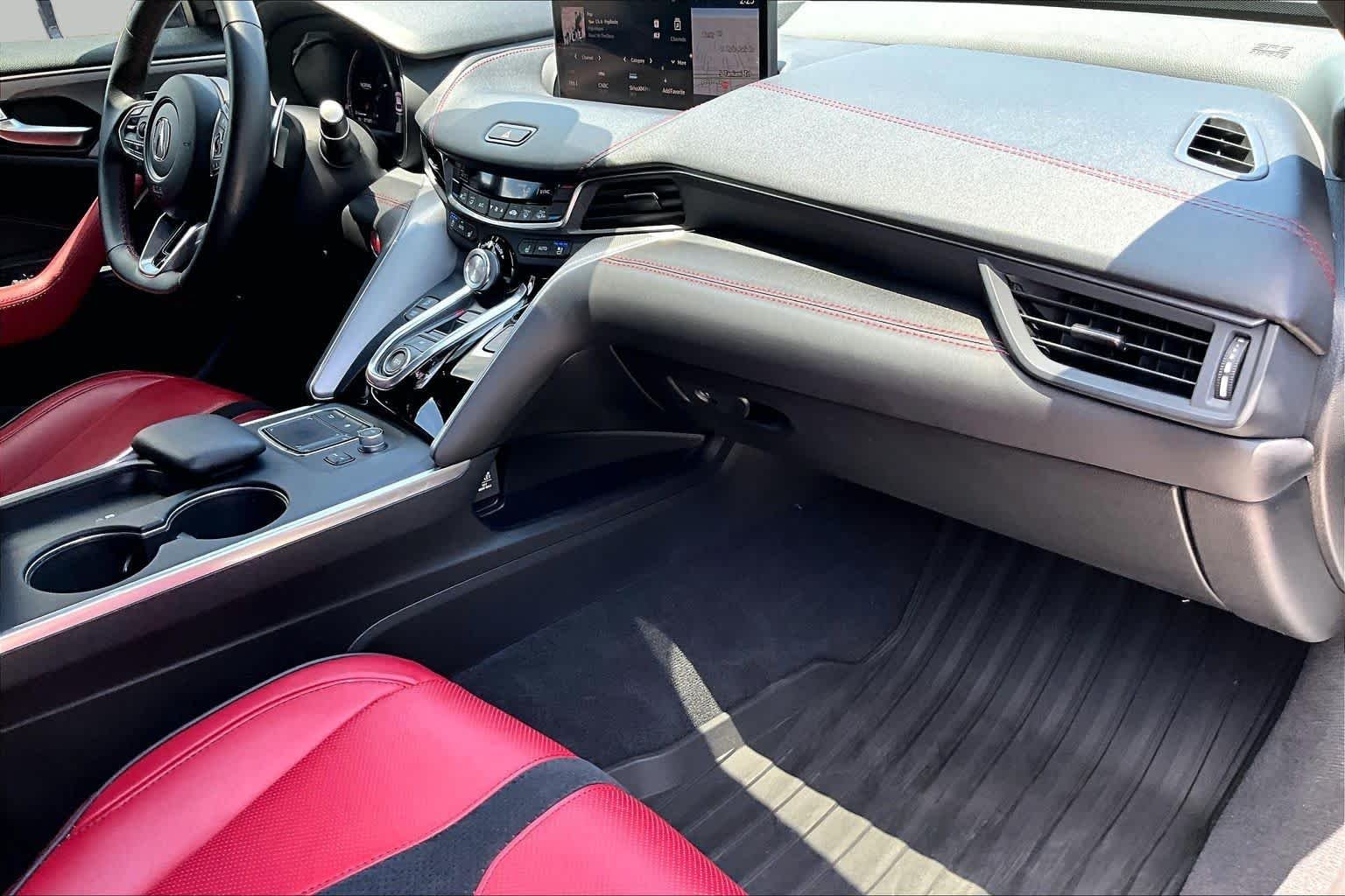 Used 2025 Urban Gray Pearl Acura w/A-Spec Package image 19