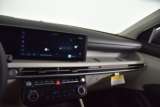 New 2026 Black Hyundai SEL Premium AWD image 44