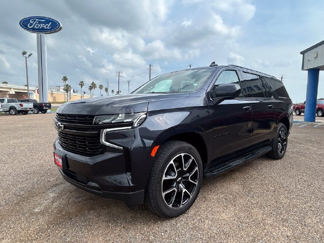 Used 2024 Gray Chevrolet RST image 3