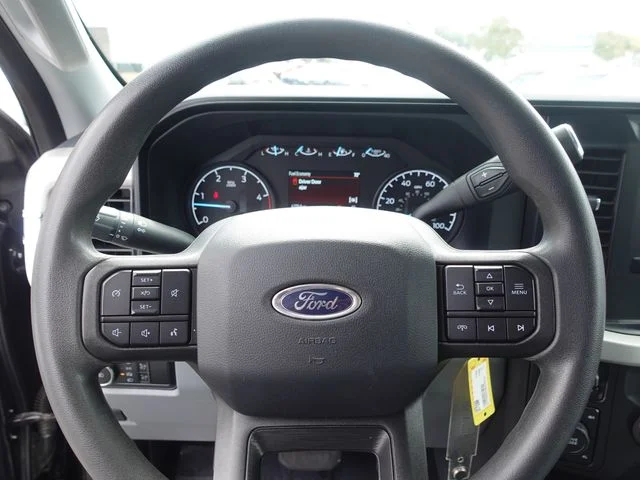 Used 2024 Black Ford XLT image 15
