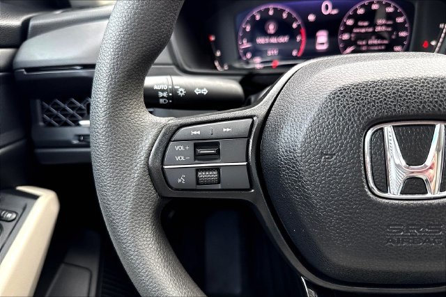 Used 2024  Honda EX image 13