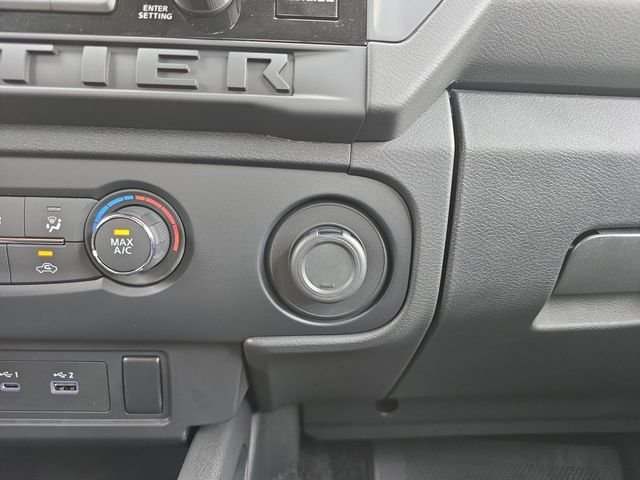 New 2026 Glacier White Nissan Crew Cab S image 30