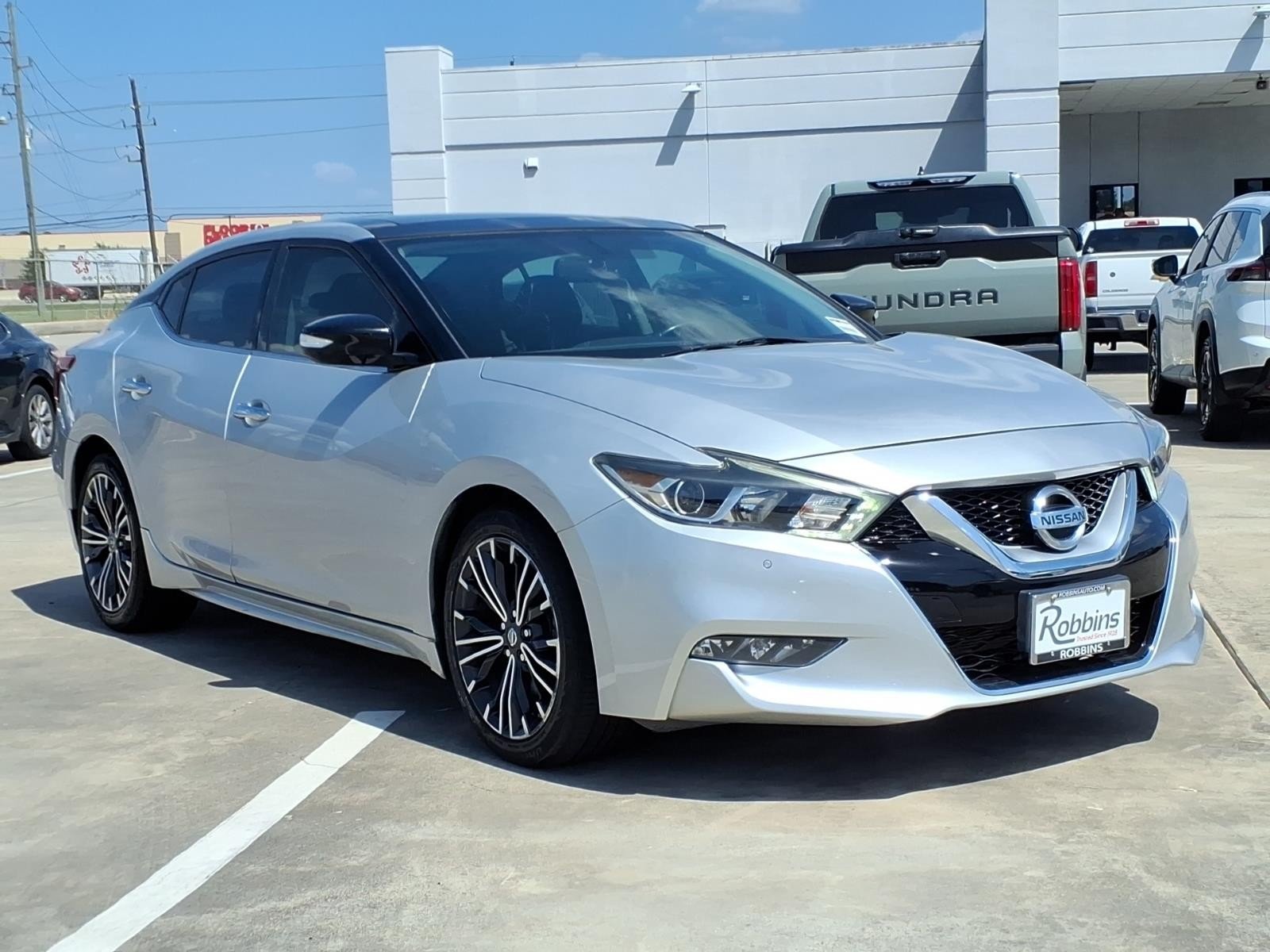 2017 Nissan Maxima SL White at Delta Auto Alliance