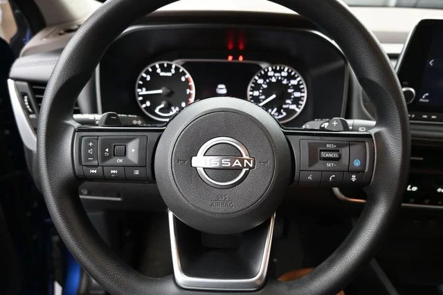 2023 Nissan Rogue SV - Photo 25