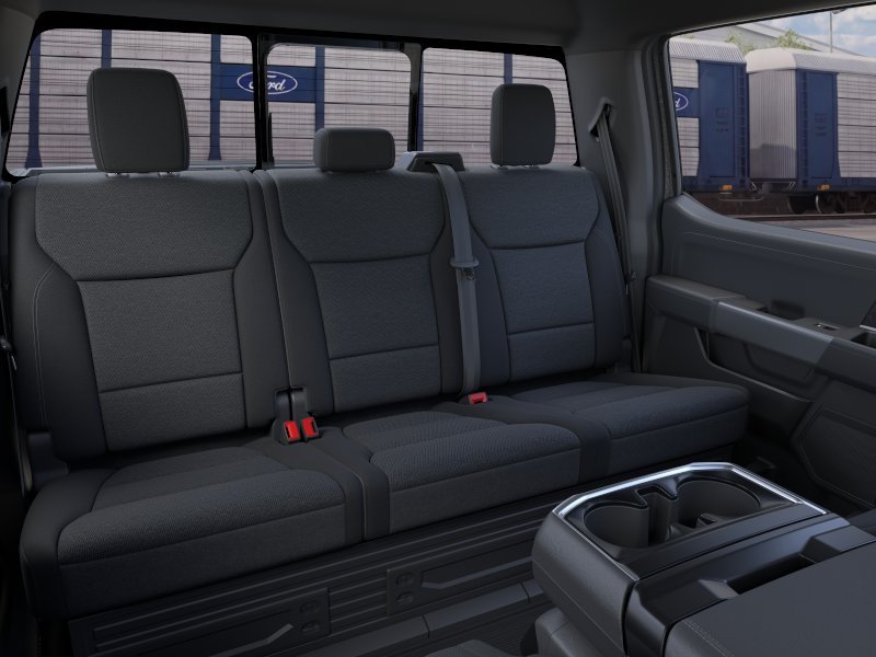 New 2026 Carbonized Gray Metallic Ford XLT image 11