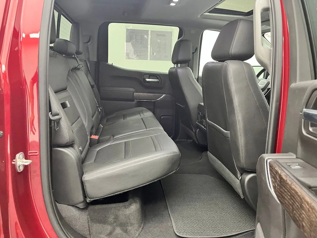 Used 2020 Red GMC Denali image 36