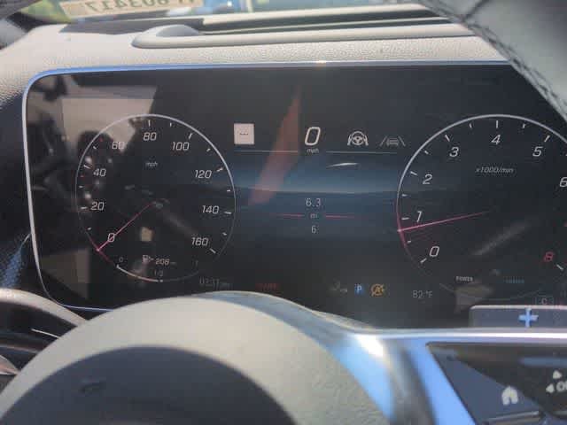 New 2026 Graphite Grey Metallic Mercedes-Benz GLC 300 image 32