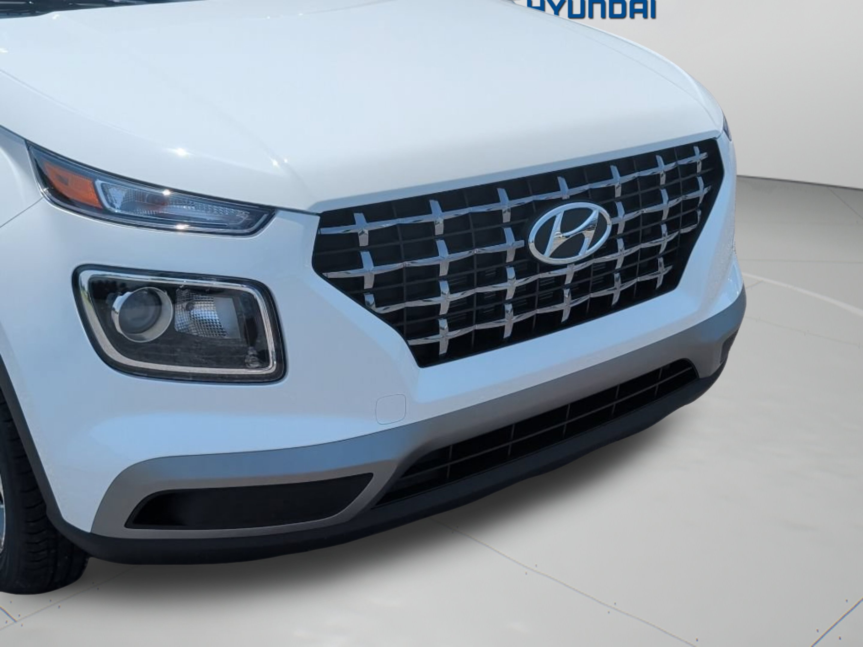New 2026 Lunar White Hyundai SEL image 42