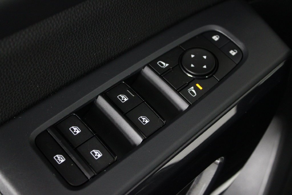 2024 Nissan Pathfinder S - Photo 22