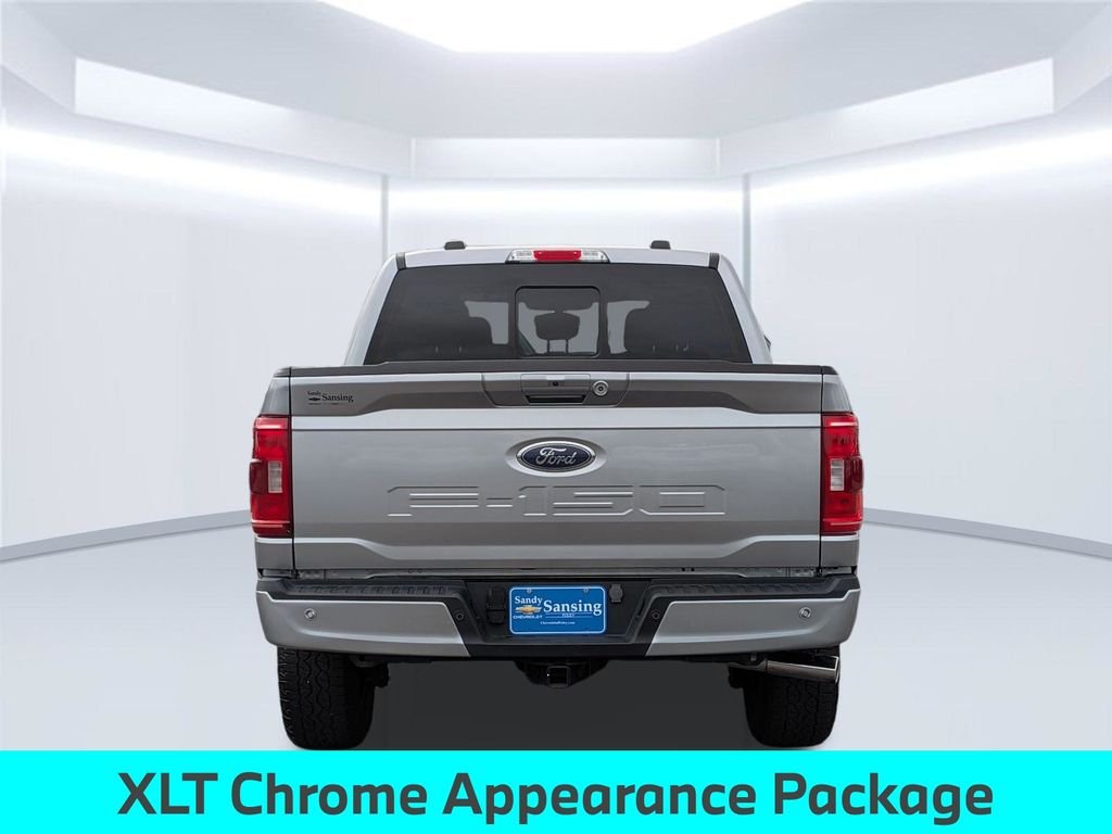 Used 2023 Silver Ford XLT image 5