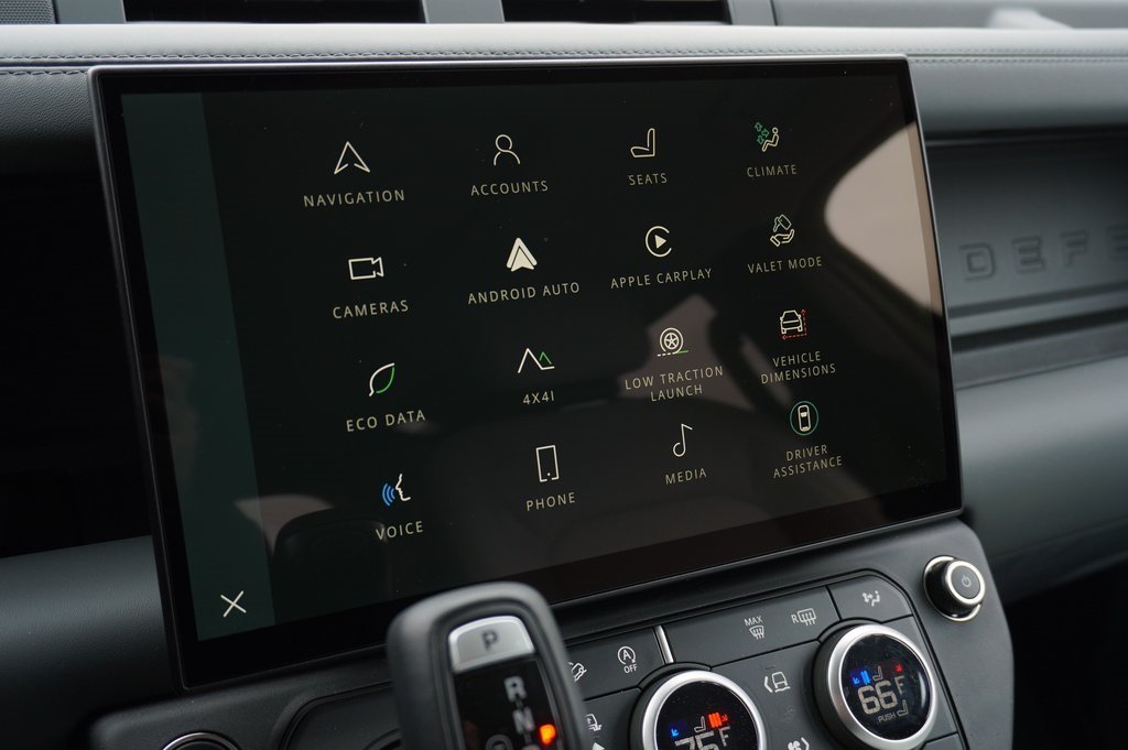 2026 LAND ROVER DEFENDER - Image 16